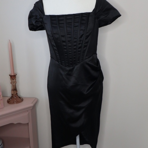 Dresses & Skirts - Black Corseted Dress Off the Shoulder LARGE